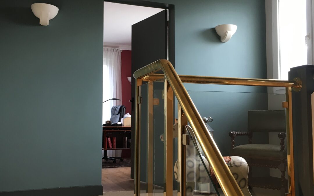 Rénovation d’une cage d’escalier et d’un bureau